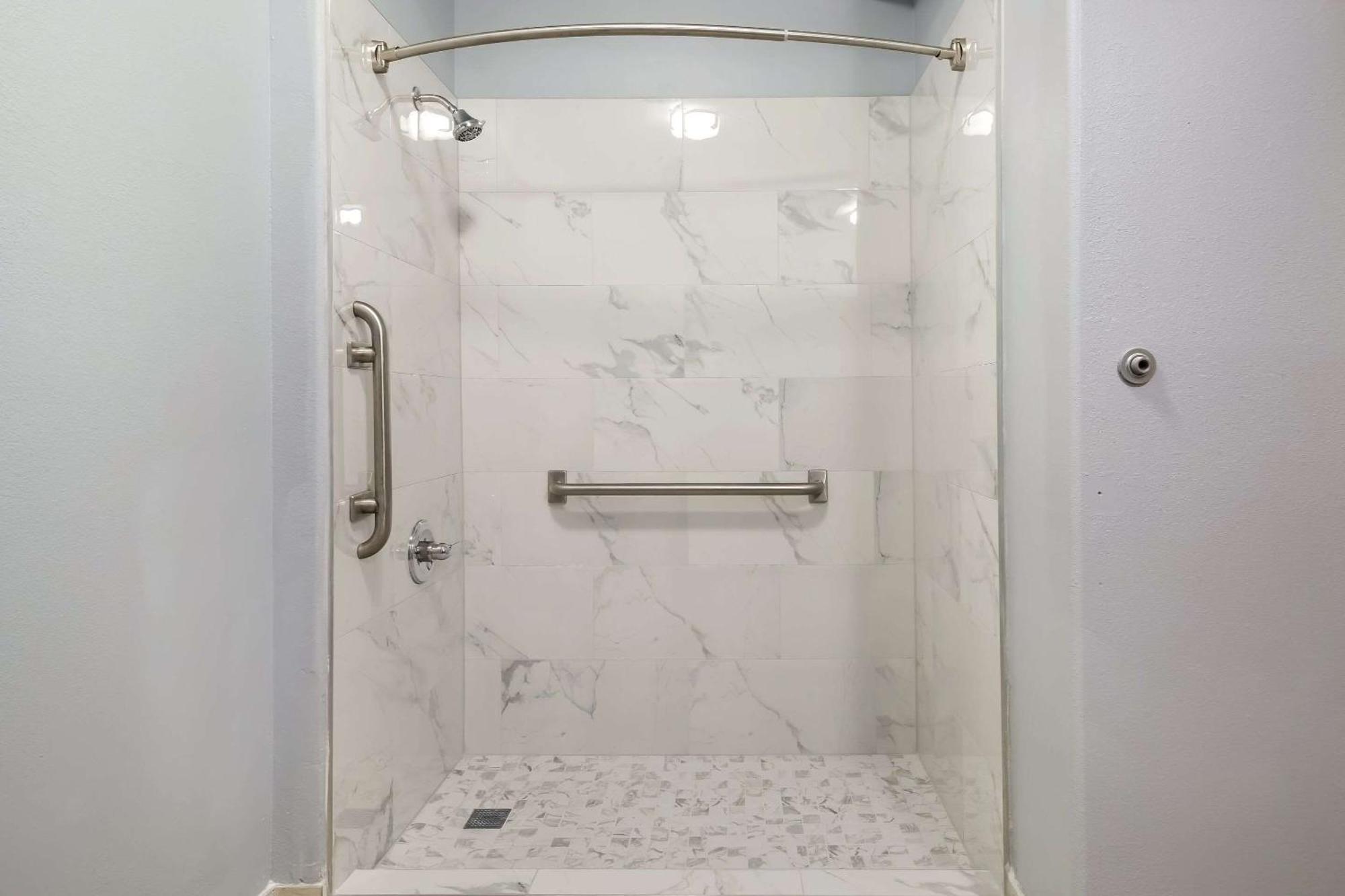 Quality Hotel Columbia