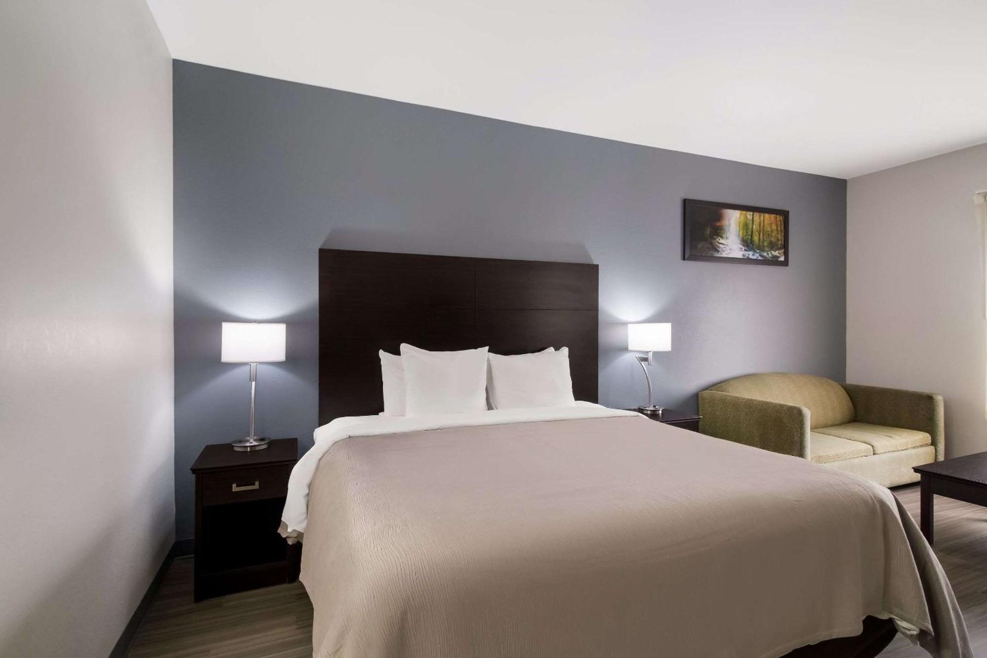 Quality Hotel 2*